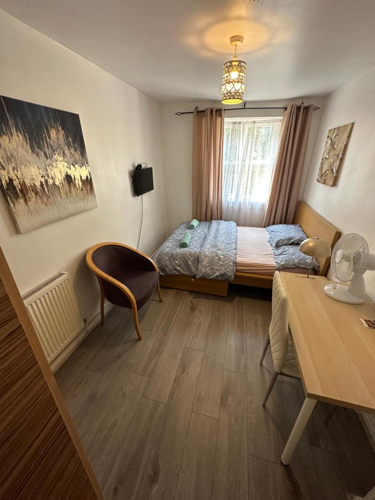 City Apartment 2 Лондон Экстерьер фото